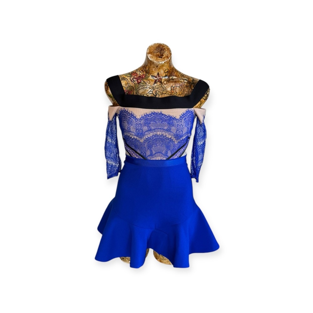 Three Floor stunning off-shoulder dress intricate blue lace flared skirt 2 XS